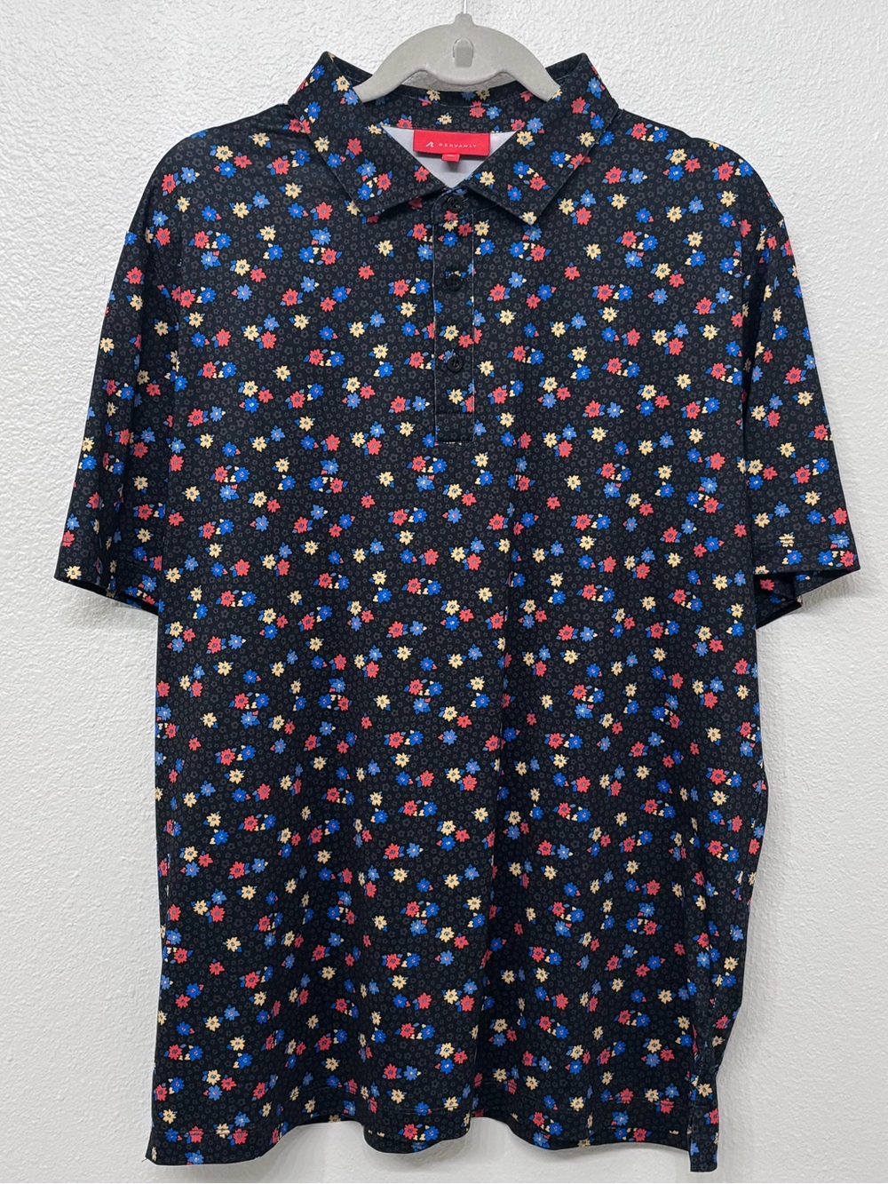 Redvanly Mens XL Black w/Floral Print